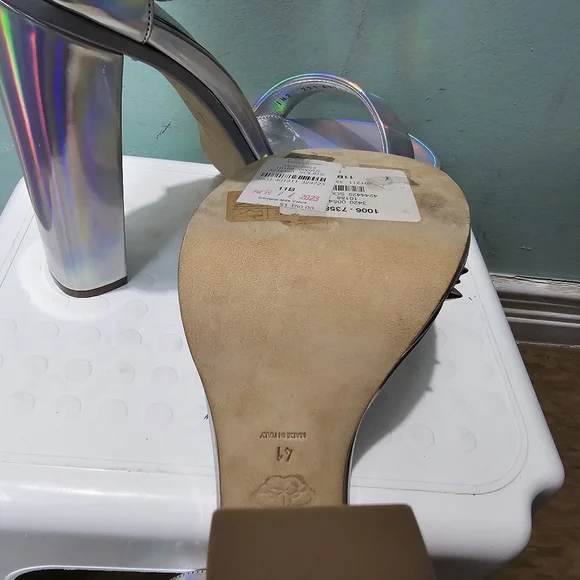 NWT ALEXANDER MCQUEEN Punk Iridescent Stud Ankle Strap Platform Sandals sz 41 - Picture 15 of 16